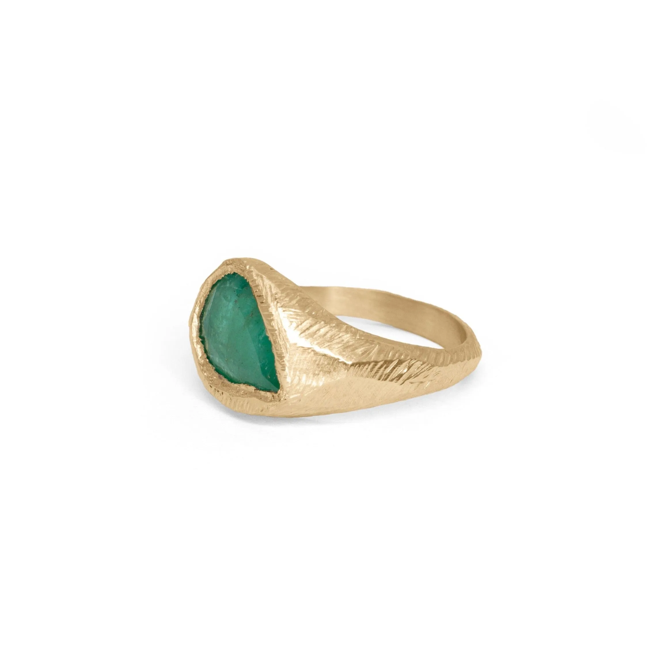 18K Signet Ring in Emerald