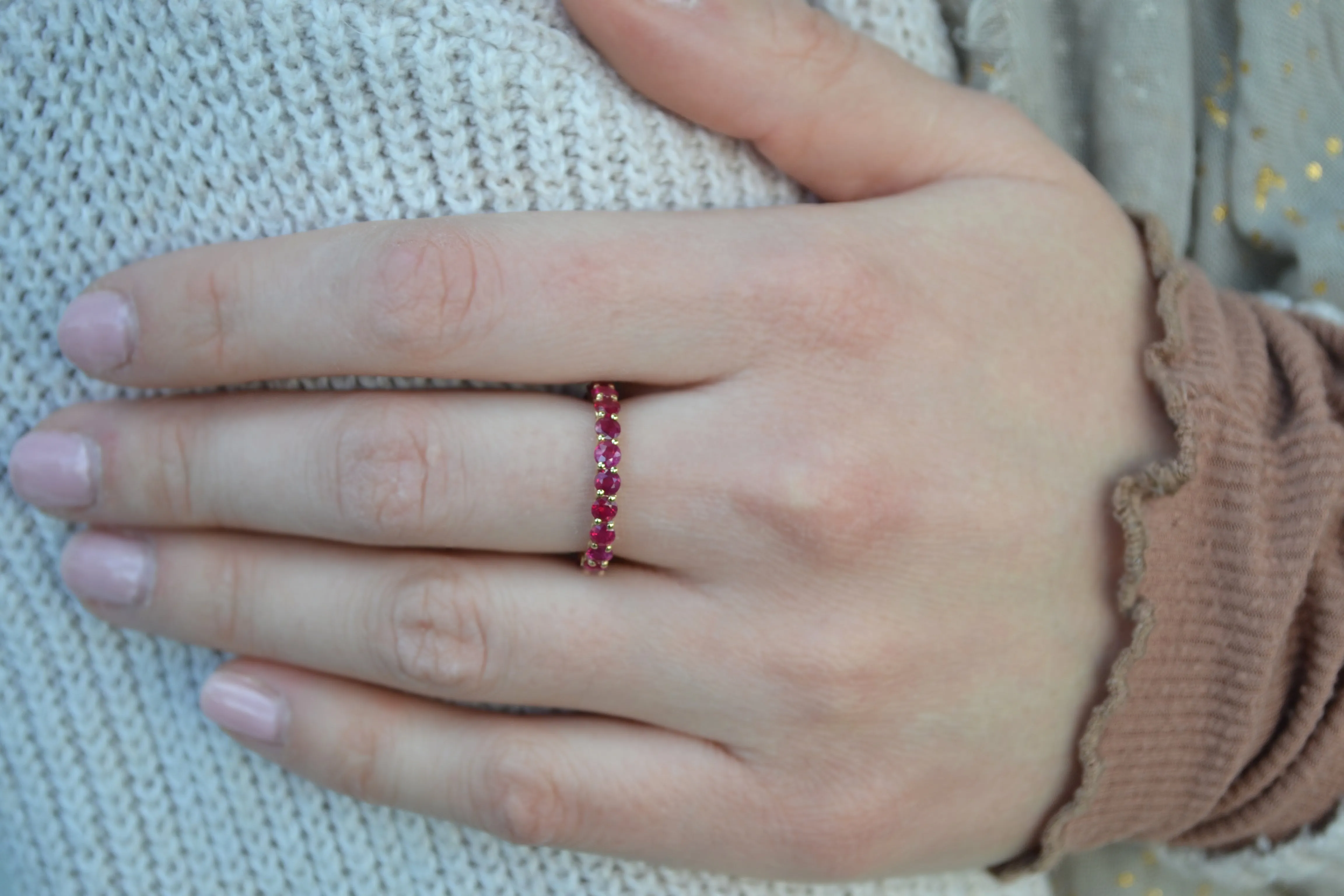 A & Furst - France - Eternity Band Ring with Rubies, 18k Yellow Gold