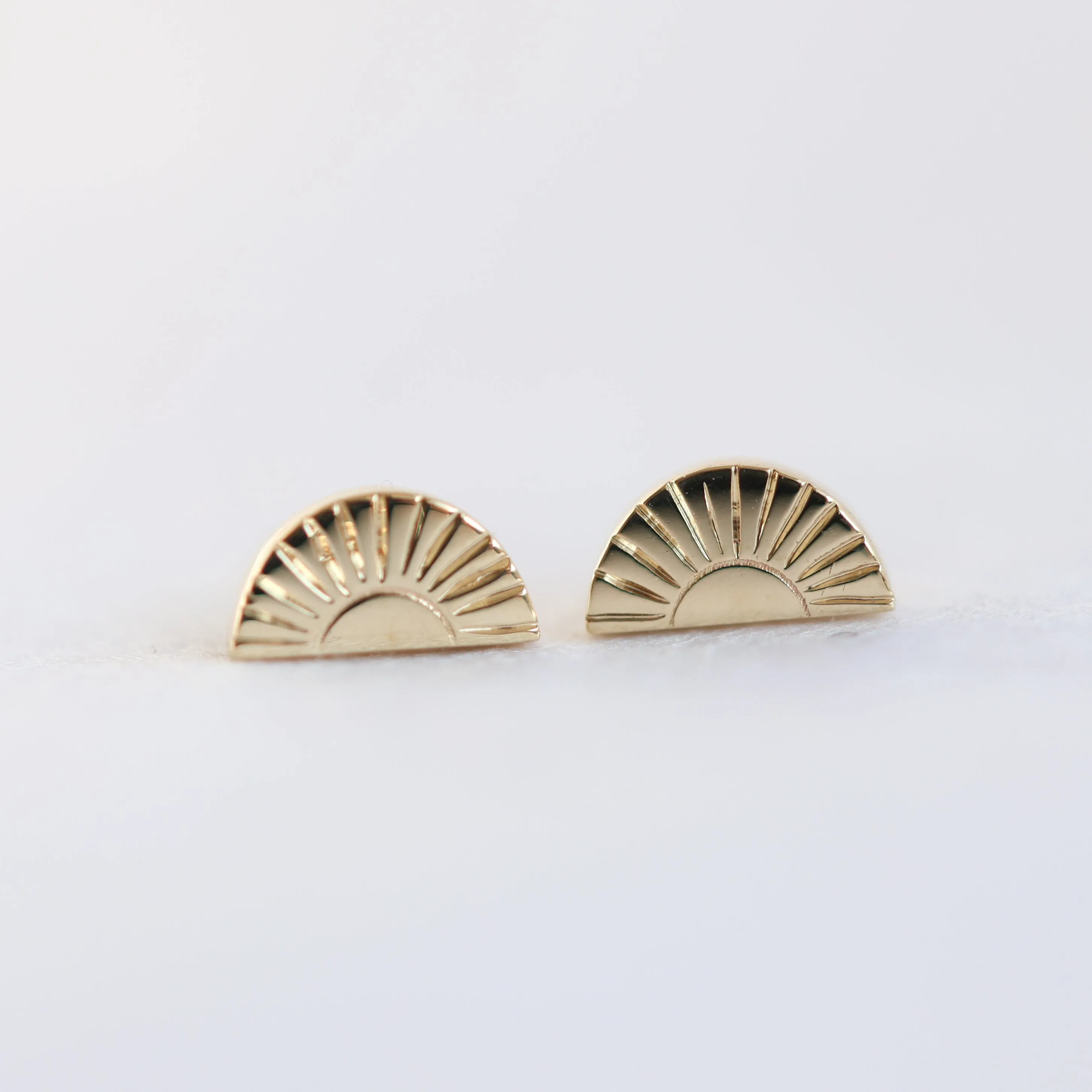 Apollonia Sunrays Stud Earrings