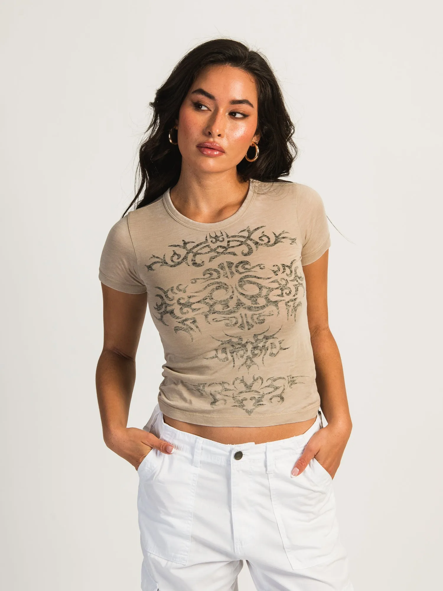 HARLOW STEVIE TEE - BEIGE