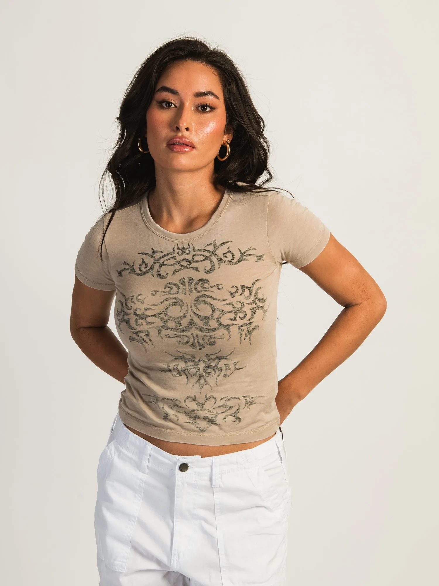 HARLOW STEVIE TEE - BEIGE