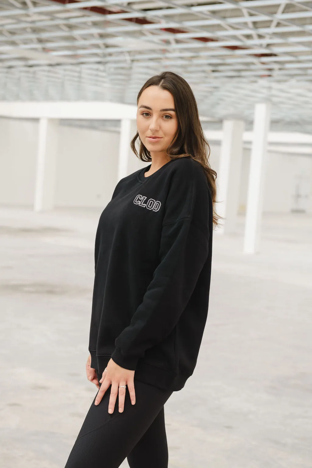 Oversized CLOO Sweatshirt - Black