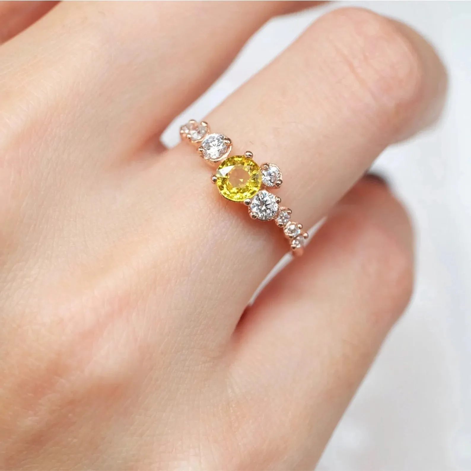 Yellow Sapphire Cluster Ring Illari